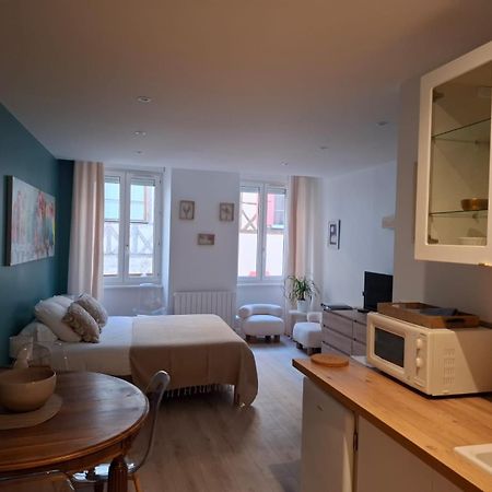 Studio Centre Macon Place Aux Herbes ภายนอก รูปภาพ